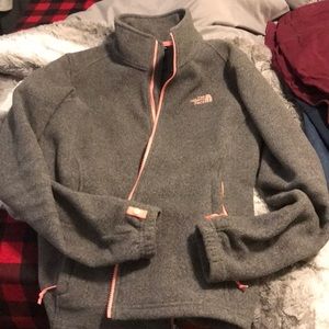 Great used condition north face fleece